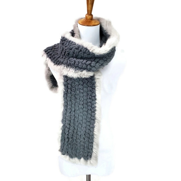 LA FIORENTINA TWO TONE FAUX FUR/REAL FUR MUFFLER/ SCARF - GRAY/GREY - Picture 3 of 6